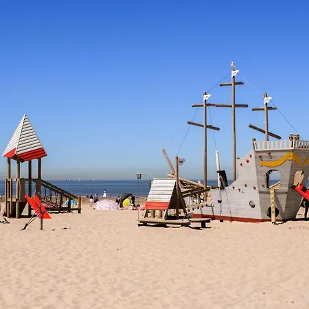 Appartement 2 Bedroom Lovely In *